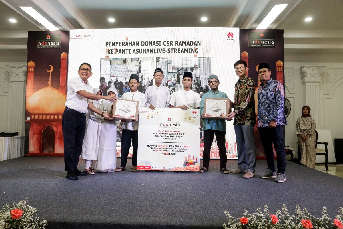 Huawei Peduli Ramadan, berbagi kebaikan digital untuk perkuat kompetensi digital santri di Indonesia, Kamis (28/3/2024).