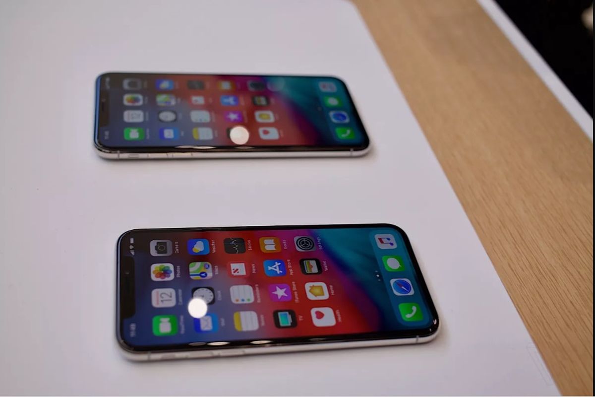 iPhone XR menjadi varian yang termurah dengan mengusung layar LCD dengan ukuran 6,1 inci. 