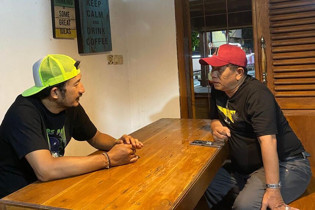 Isa Bajaj didampingi Kepala Dinas Pengendalian Penduduk, Keluarga Berencana, Pemberdayaan Perempuan dan Perlindungan Anak (Dinas PPKB PP dan PA) Kabupaten Magetan Miftahudin.