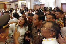 Para Pengusaha Berebut Swafoto dengan Jokowi