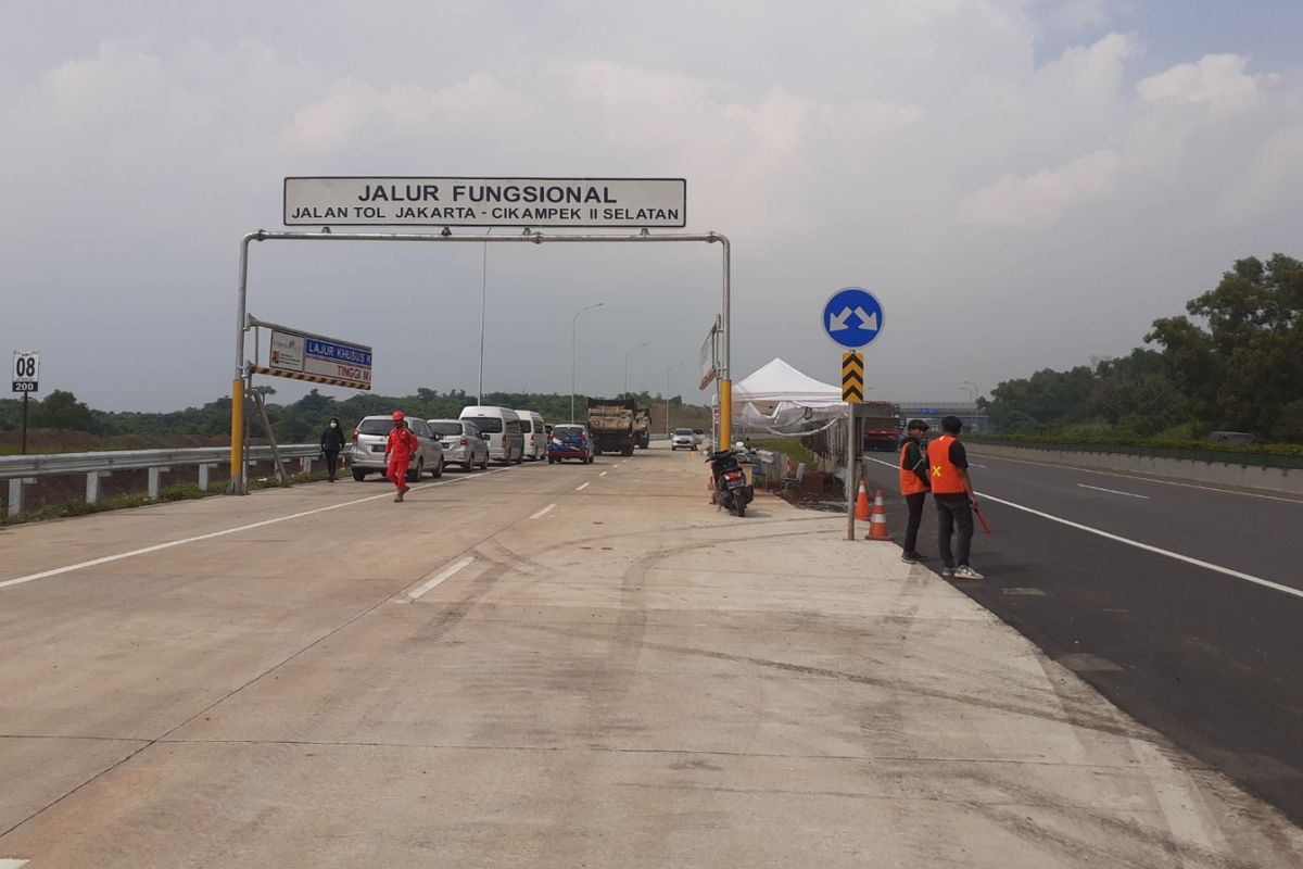 Jalan Tol Jakarta-Cikampek (Japek) II Selatan Seksi 3 Kutanegara-Sadang