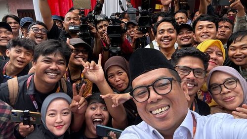 Profil Andra Soni, Eks Buruh dan Kurir, Kini Jabat Gubernur Banten