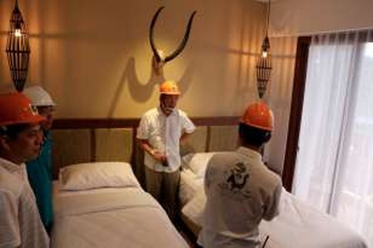 Suasana di dalam kamar Hotel Baobab Safari Resort di Taman Safari Indonesia (TSI) II Prigen, Kabupaten Pasuruan, Jawa Timur, Minggu (12/6/2016). Saat ini pembangunan hotel tersebut masih pada tahap topping off atau pemasangan atap.