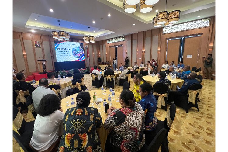 Suasana peluncuran Program PASTI-Papua di Swiss-Belinn Timika, Papua Tengah. Program ini bertujuan untuk mendukung percepatan penurunan stunting dan peningkatan status gizi anak di tiga kabupaten yang berada di dua provinsi, yakni Kabupaten Mimika dan Kabupaten Nabire (Provinsi Papua Tengah) serta Kabupaten Asmat (Provinsi Papua Selatan).