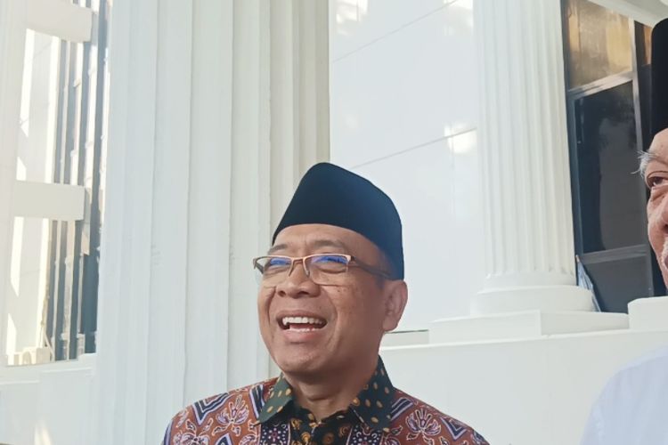 Menteri Sekretaris Negara (Mensesneg) Pratikno di Kompleks Kemensetneg, Jakarta, Kamis (6/6/2024).