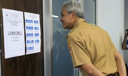 Ganjar Pranowo Pastikan UNBK Hari Pertama Berjalan Lancar 