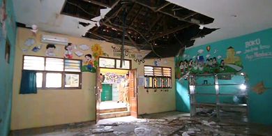 Sekolah Rusak, SDN Pucang 1 Sidoarjo Terapkan Belajar 2 Sif