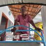 Senyum Mengembang Ponidjan Dapat Ganti Becaknya yang Hilang