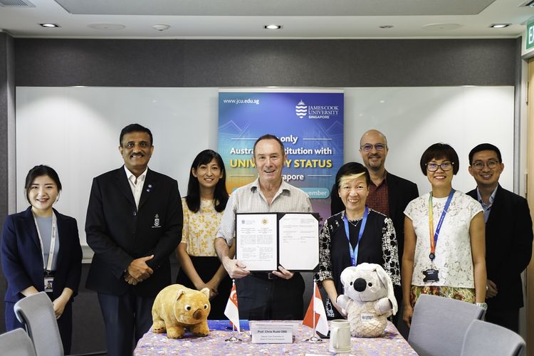 James Cook University (JCU), Singapore dan Universitas Gadjah Mada (UGM)
menandatangani nota kesepahaman (MoU) terkait kerja sama di bidang pendidikan dan penelitian.
Penandatanganan MoU ini dilaksanakan secara daring, Selasa (18/4/2023).