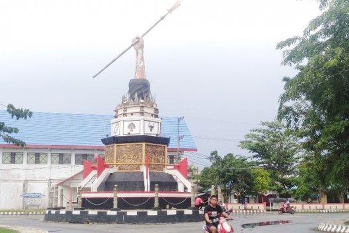 Tugu Perjuangan 7 Februari Pagatan.