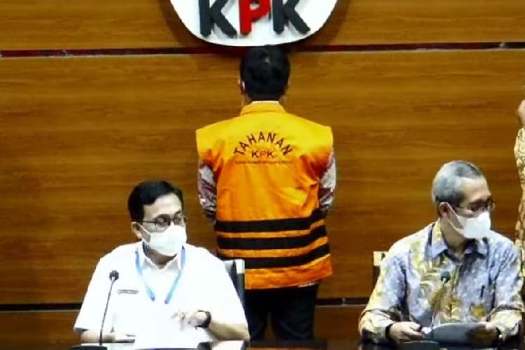  Komisi Pemberantasan Korupsi (KPK) menahan mantan Direktur Jenderal (Dirjen) Bina Keuangan Daerah Kementerian Dalam Negeri (Kemendagri), Mochamad Ardian Noervianto.