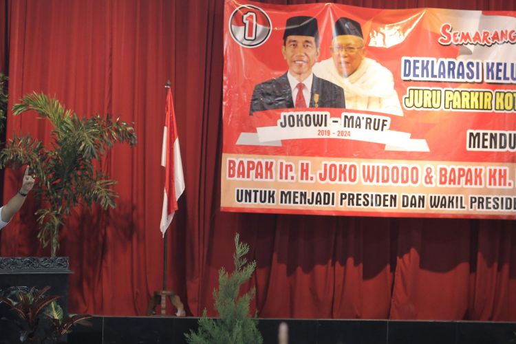 Wali kota Semarang Hendrar Prihadi saat memberikan sambutan pada acara Deklarasi Keluarga Besar Juru Parkir Kota Semarang, Rabu (30/1/2019).