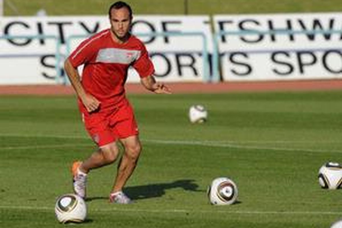 Pemain AS Landon Donovan