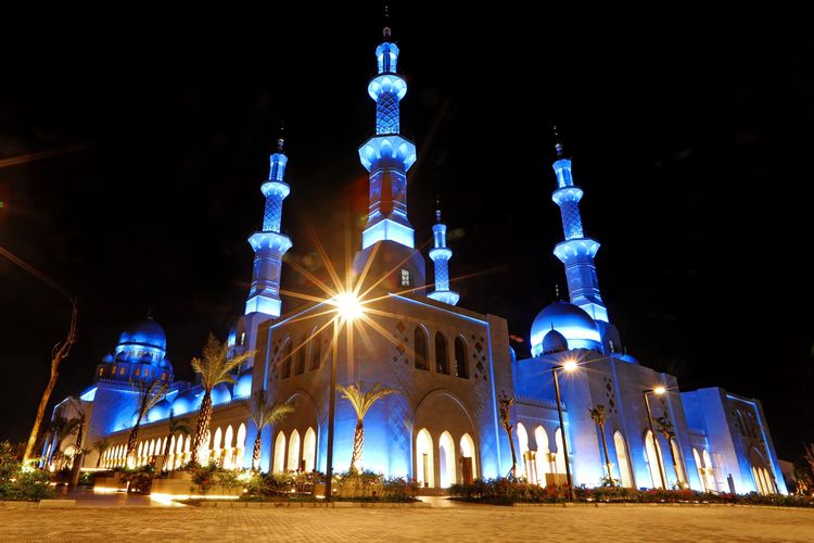 Masjid Sheikh Zayed Solo.