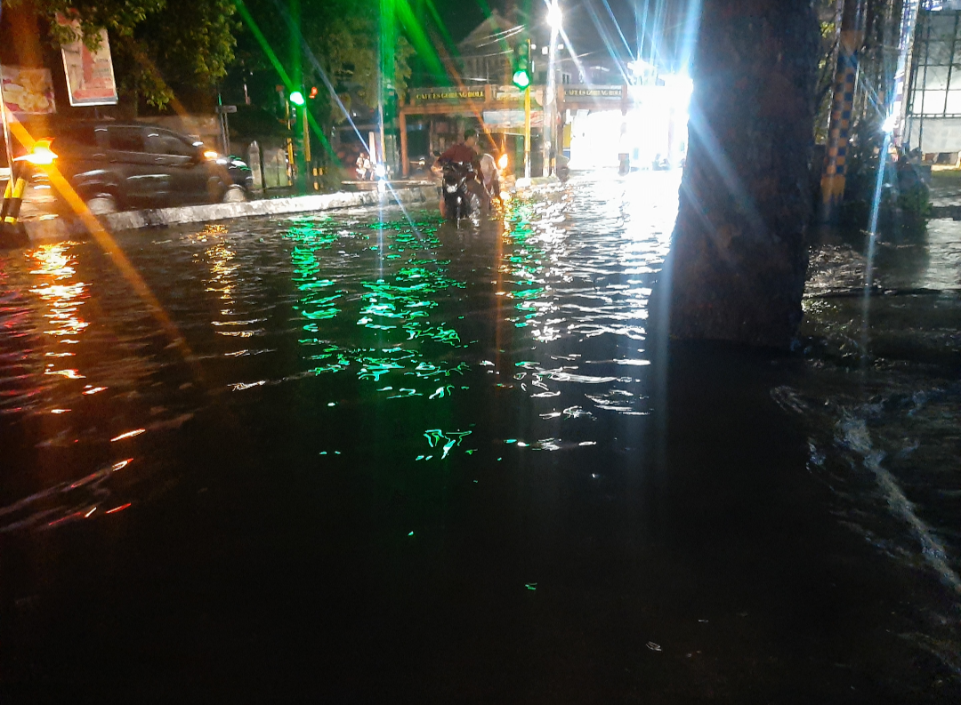 Banjir Lumajang, Warga Mengungsi dan Butuh Logistik