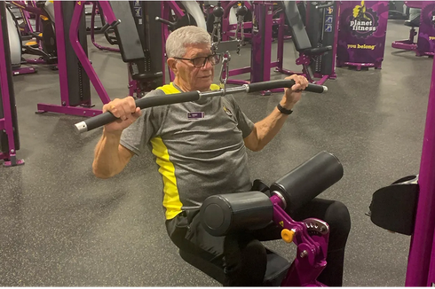 Pelatih Gym Umur 81 Tahun Berbagi Tips Latihan untuk Manula