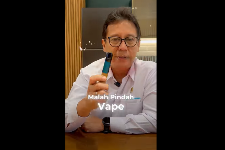 Beralih dari Rokok Konvensional ke Vape? Ini Kata Menkes Budi Gunadi