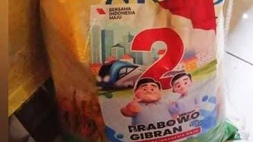 Wapres Dorong Bawaslu Usut Beras Bulog Berstiker Prabowo-Gibran dan Video Acungan Dua Jari dari Mobil Kepresidenan