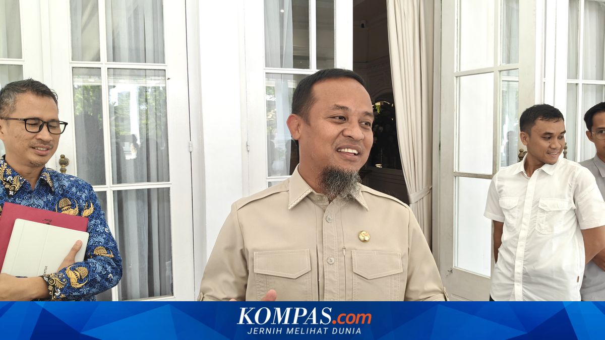 Penjelasan Gubernur Sulsel Andi Sudirman soal Jalan Rusak yang Ditanami Pohon Pisang Justru Semakin Tak Dikerjakan