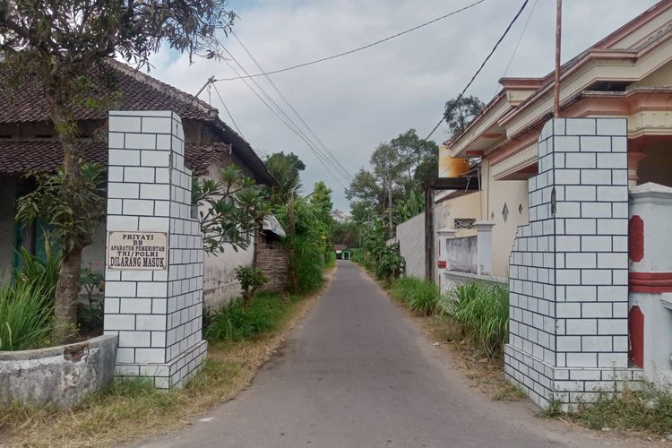 Gang masuk Dusun Setono, Desa Tales, Kecamatan Ngadiluwih, Kabupaten Kediri, Jawa Timur.