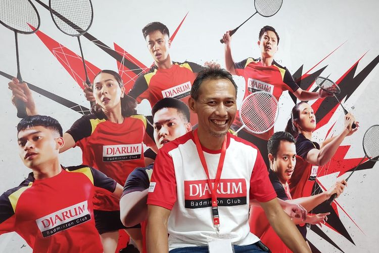 Legenda bulu tangkis Indonesia sekaligus Ketua Tim Pencari Bakat Audisi Umum PB Djarum 2023, Sigit Budiarto, saat ditemui media termasuk Kompas.com di GOR Djarum, Jati, Kudus, Jawa Tengah, Selasa (4/7/2023). 