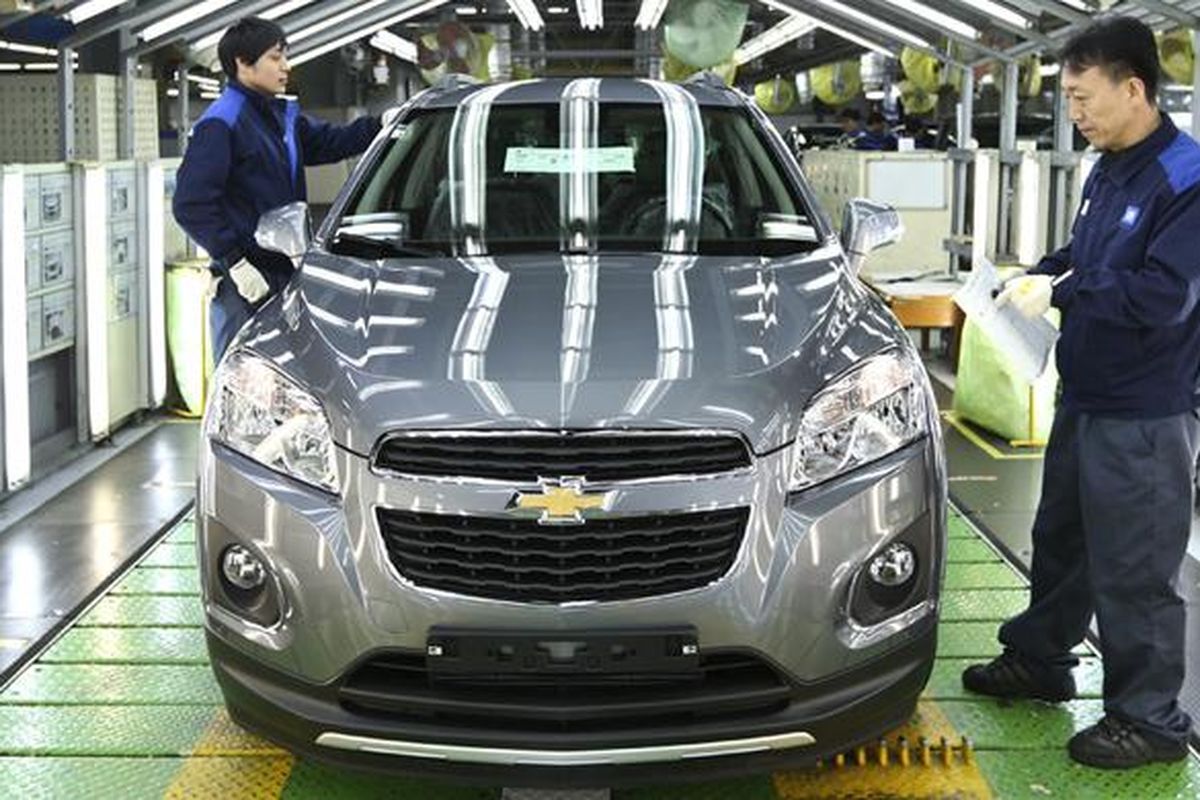 Perakitan Chevrolet Trax di pabrik Bupyeong, Korea Selatan.