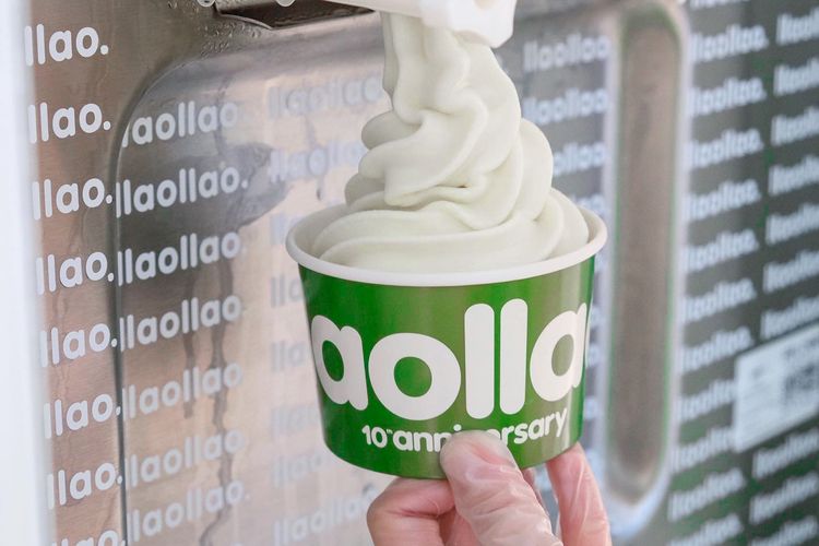 Frozen yoghurt dari llaollao.