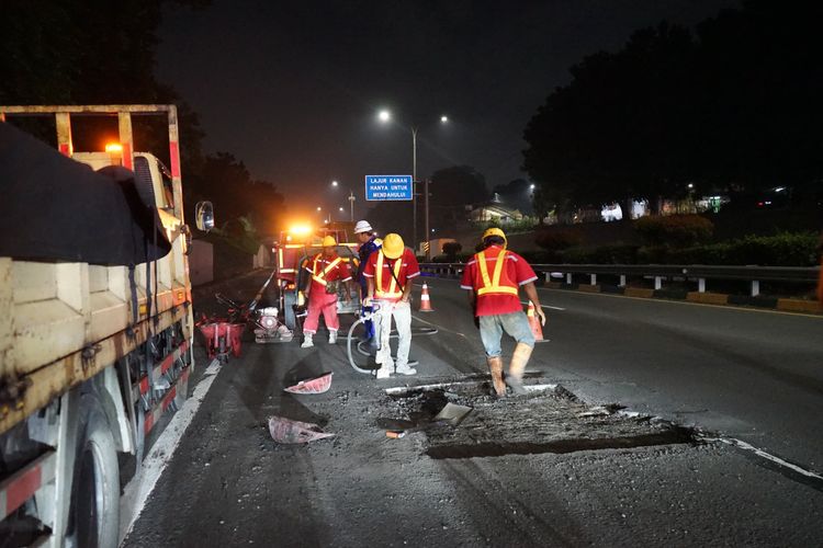 Rekonstruksi Tol JORR E dan W2S Berlanjut, Antisipasi Perjalanan Anda