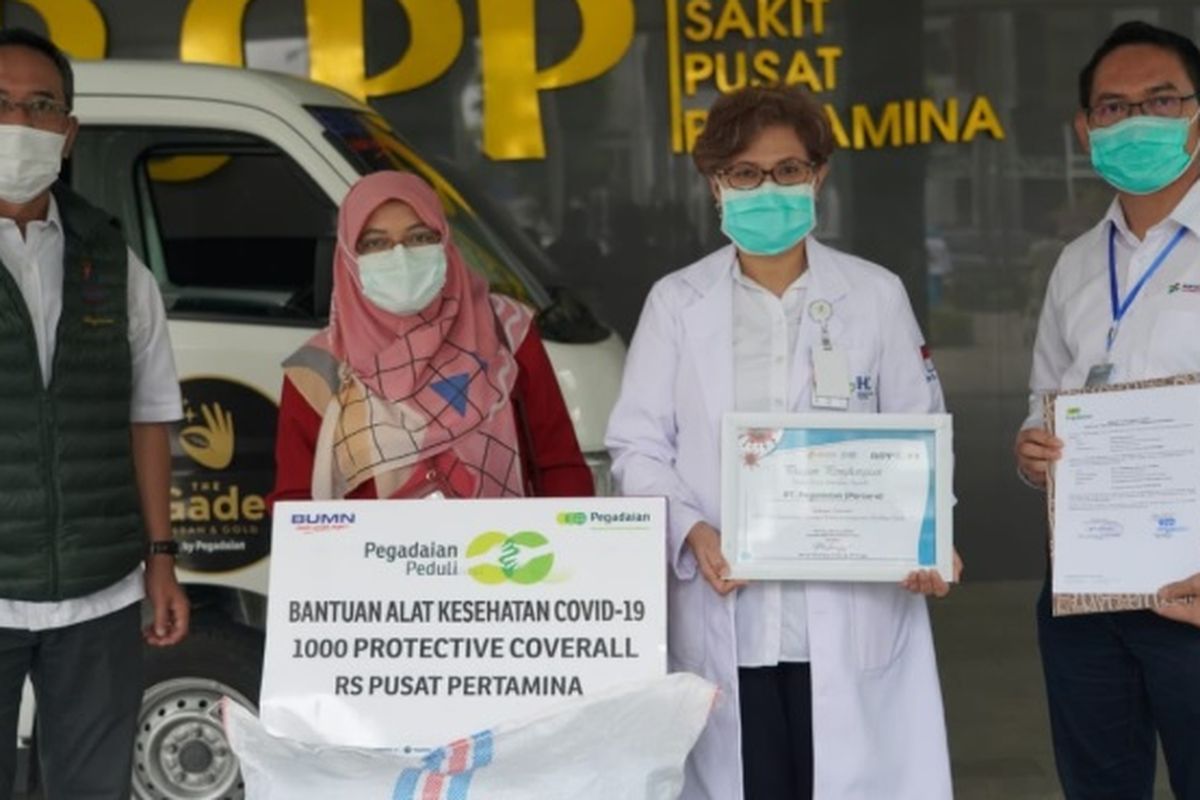 Pegadaian Salurkan Bantuan 1.000 Alat Kesehatan Protective Coverall