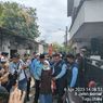 Nenek Sulih Warti yang Tinggal di Tumpukan Sampah Dibawa ke RSKD Kejiwaan Duren Sawit