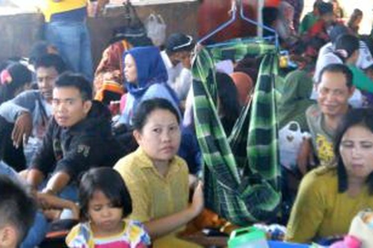 Penumpang membludak di Tiga Kapal Swasta di Pelabuhan Kota Parepare, Sulawesi Selatan