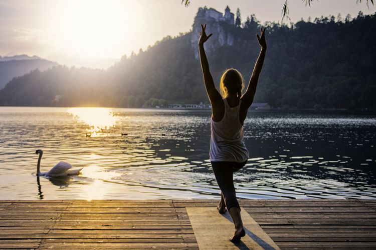 Salah satu pose surya namaskar