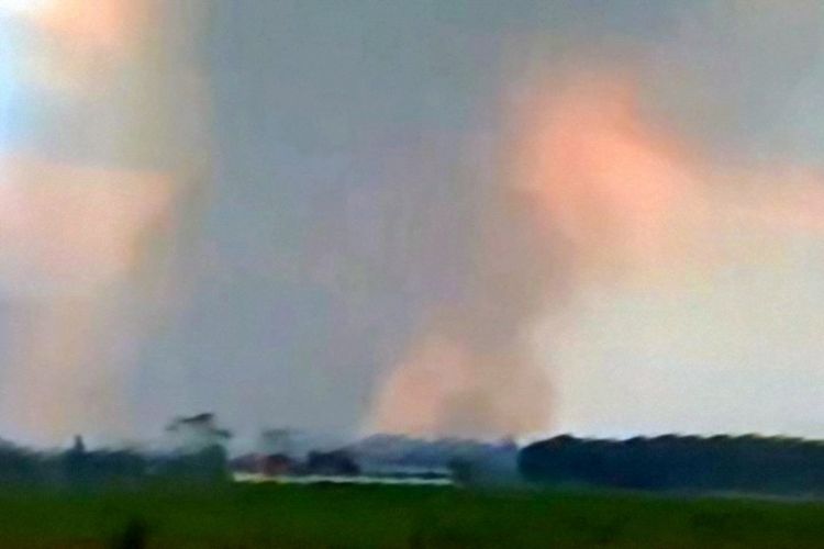 Kebakaran TN Way Kambas Dekati Permukiman, Warga Tegal Yoso Lampung Khawatir Gajah Keluar dari Hutan