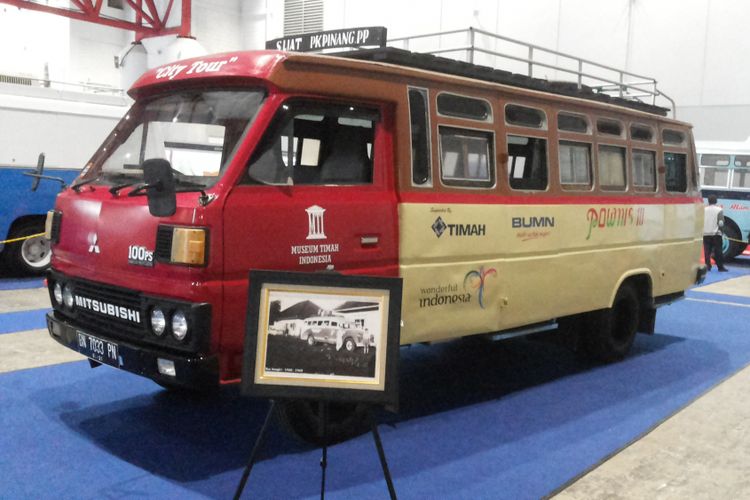 Bus Pownis asal Bangka menjadi satu dari beberapa bus lawas yang dipamerkan di acara Indonesia Classic N Unique Bus (Incubus) 2018 di Hall B Jakarta International Expo, Kemayoran, Jakarta Pusat pada 22-24 Maret 2018.