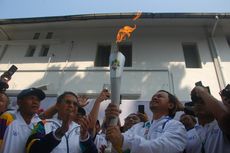 Wali Kota Bima Arya Terima Api Obor Asian Games di Rumah Dinasnya