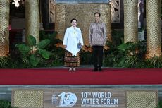 Jokowi dan Puan Saling Lempar Senyum di 