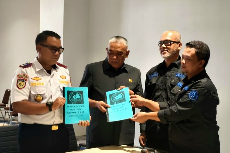 Curhat Pengemudi Ojol Banyumas soal Opsen Pajak: Sangat Memberatkan, Apalagi Kendaraan Masih Nyicil