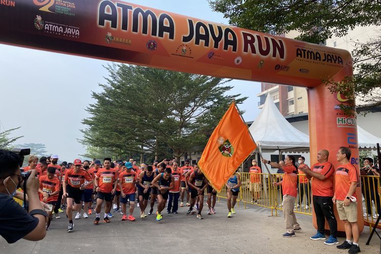 Universitas Katolik (Unika) Atma Jaya menggelar Atma Jaya Run 2022 di Kampus III BSD, Serpong, Tangerang pada Minggu, 21 Juli 2022. Kegiatan diikuti lebih dari 850 peserta dari wilayah Jakarta, Bogor, Depok, Tangerang, dan Bekasi.