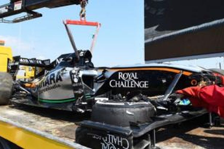 Mobil Sergio Perez setelah kecelakaan jelang GP Hungaria
