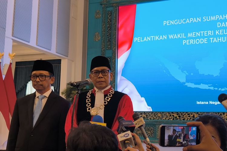 Hakim Mahkamah Konstitusi (MK) Adies Kadir di Istana, Jakarta, Kamis (5/2/2026).
