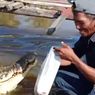 Indonesian Man Forms Bond With Crocodile in East Kalimantan