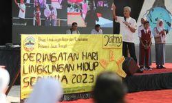 Ganjar Tekankan Pentingnya Pengelolaan Sampah yang Hasilkan Nilai Tambah