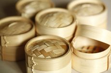 Tebing Longsor, Jalan Lintas Tarutung Menuju Tapanuli Tengah Putus