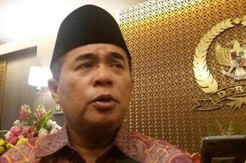 Sebut Pikiran Anggota DPR Sesat, Ade Komarudin Minta Maaf