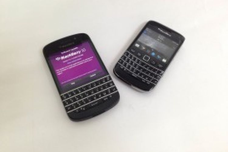 BlackBerry Q10 dan BlackBerry Bold 7970