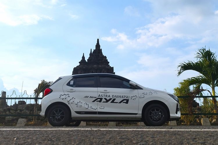 Test drive Daihatsu Ayla di Yogyakarta