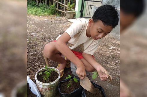 Belajar di Rumah Siswa Jateng, Tidak Harus Selalu Kembali ke Laptop