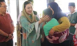 Bupati Brebes Salurkan Alat Bantu dan Sembako untuk 72 Penyandang Disabilitas