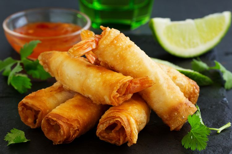 Ilustrasi spring roll udang.