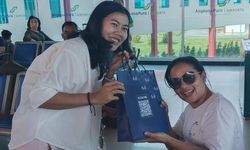 Meriahkan HUT Ke-75, Garuda Indonesia Bagikan Bingkisan Produk UMKM Lokal Maluku